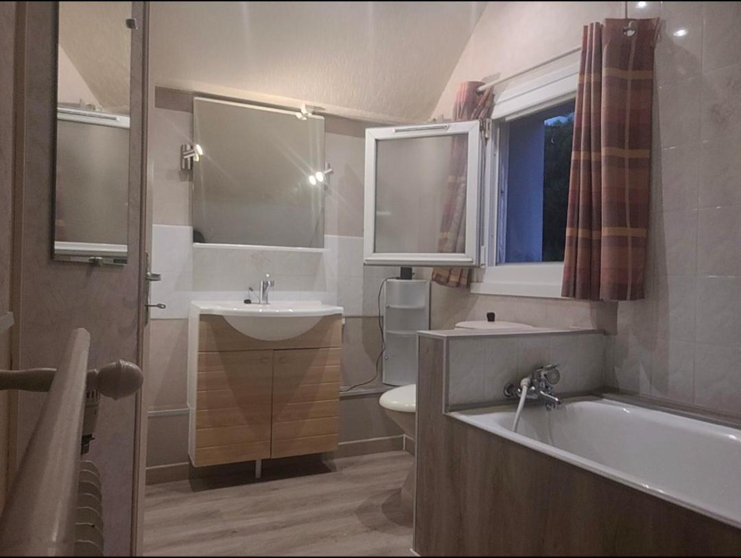 Charmante Villa Familiale A Rouen Bonsecours Εξωτερικό φωτογραφία